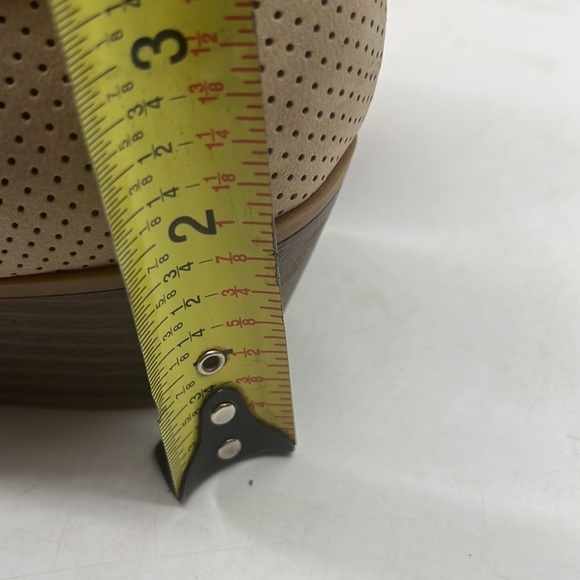 Clarks Collection Tan Leather Ankle Bootie Sz 7.5. MCA1886G - Picture 9 of 9